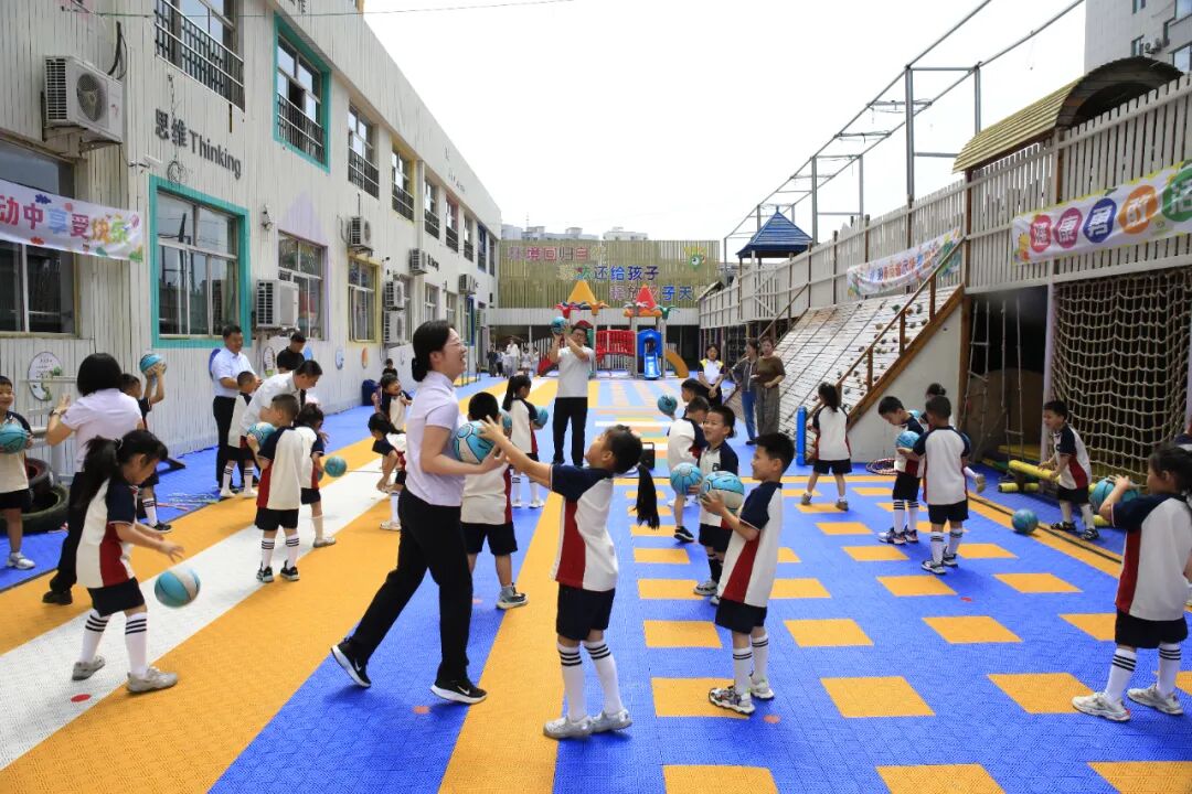 童心引力场：当&ldquo;农商情&rdquo;遇见&ldquo;彩虹糖&rdquo; | 洪洞农商银行开展儿童节主题关爱活动